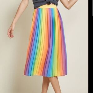 Modcloth Sz M Rainbow Pleated Skirt Lgbtq Pride Blue Yellow Purple Accor…